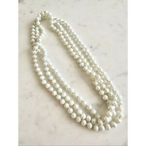 Pearlescent white sparkly beaded layered necklace